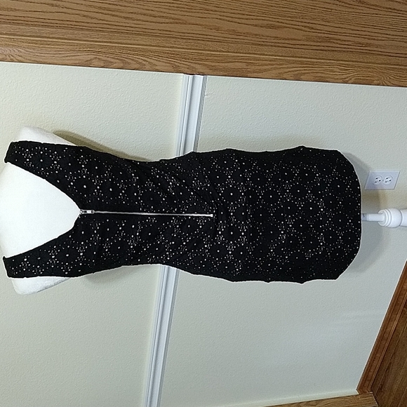 Enfocus Studio Dress Size 8 - Picture 2 of 6